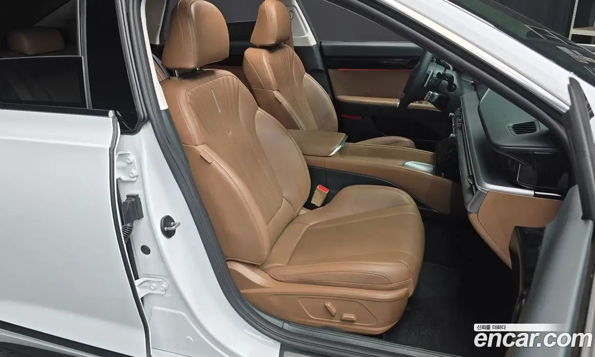Hyundai Grandeur 2023 2.5 автомат (гидро), фото 12 Hyundai Grandeur 2023 2.5 автомат (гидро), фото 12