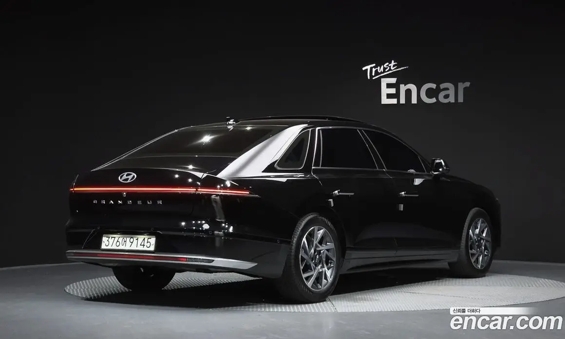 Hyundai Grandeur 2023 2.5 автомат (гидро), фото 2 Hyundai Grandeur 2023 2.5 автомат (гидро), фото 2