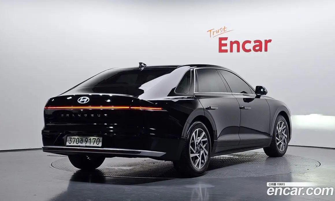 Hyundai Grandeur 2023 1.6 автомат (гидро), фото 2 Hyundai Grandeur 2023 1.6 автомат (гидро), фото 2