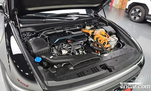 Hyundai Grandeur 2023 1.6 автомат (гидро), миниатюра 6 Hyundai Grandeur 2023 1.6 автомат (гидро), миниатюра 6