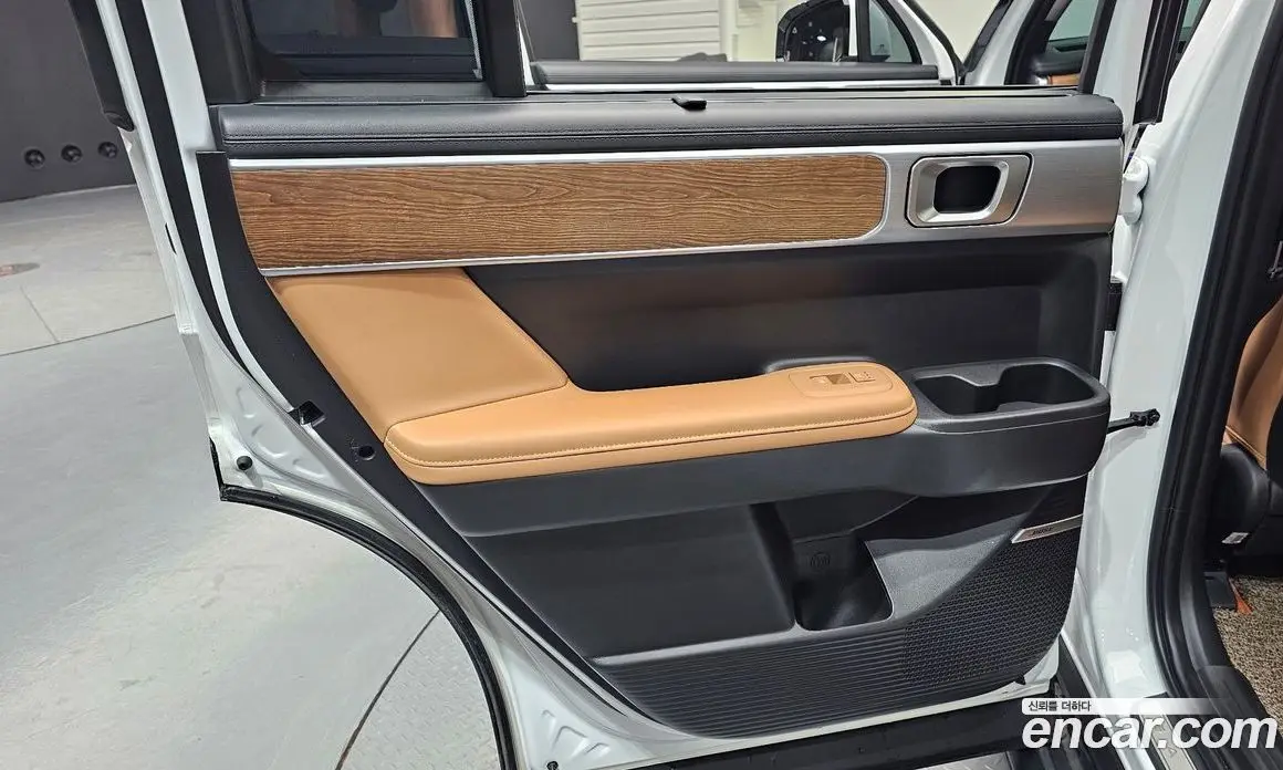Hyundai Santa Fe 2025 2.5 автомат (гидро), фото 15