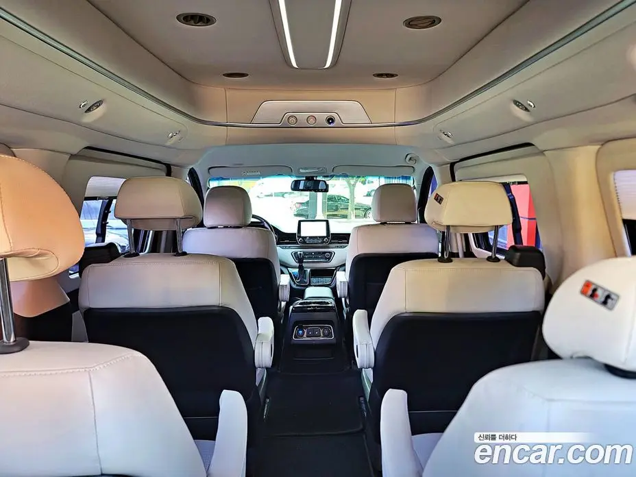 Hyundai Starex 2019 2.5 автомат (гидро), фото 17 Hyundai Starex 2019 2.5 автомат (гидро), фото 17