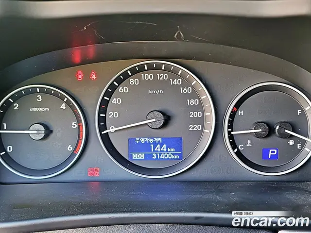 Hyundai Starex 2019 2.5 автомат (гидро), миниатюра 5 Hyundai Starex 2019 2.5 автомат (гидро), миниатюра 5