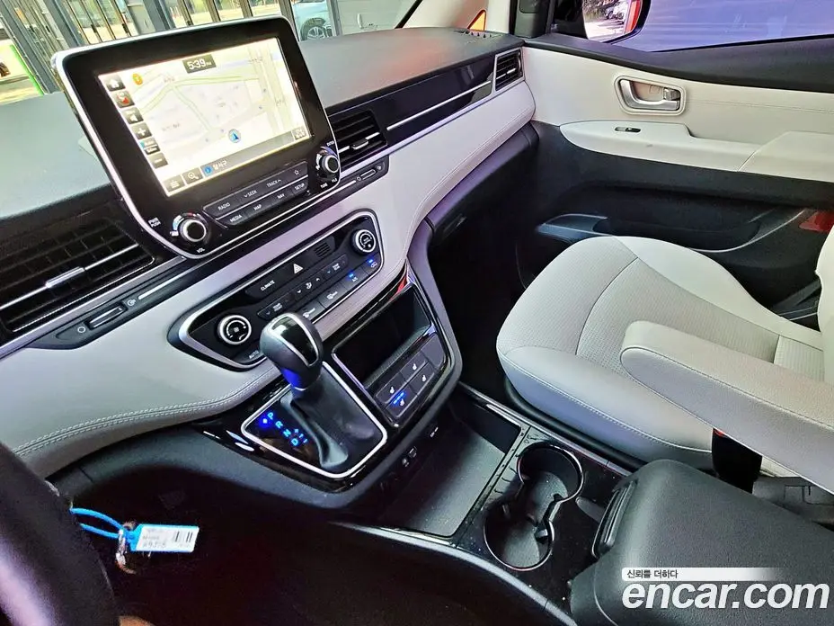 Hyundai Starex 2019 2.5 автомат (гидро), фото 7 Hyundai Starex 2019 2.5 автомат (гидро), фото 7