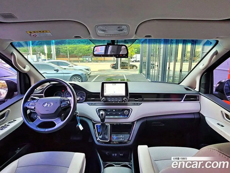 Hyundai Starex 2019 2.5 автомат (гидро), фото 9 Hyundai Starex 2019 2.5 автомат (гидро), фото 9