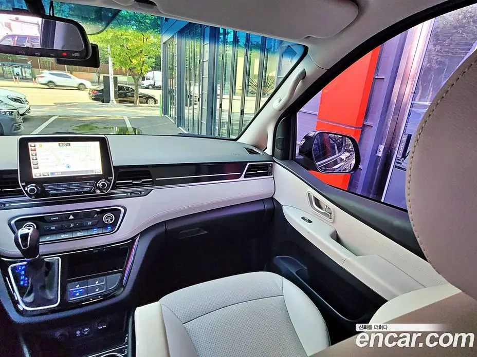 Hyundai Starex 2019 2.5 автомат (гидро), фото 10 Hyundai Starex 2019 2.5 автомат (гидро), фото 10