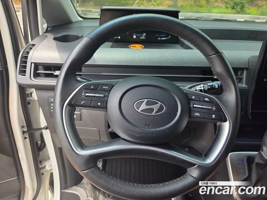 Hyundai Staria 2025 3.5 автомат (гидро), фото 8 Hyundai Staria 2025 3.5 автомат (гидро), фото 8