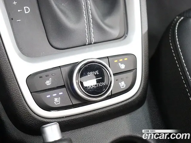 Hyundai Venue 2023 1.6 автомат (гидро), миниатюра 11 Hyundai Venue 2023 1.6 автомат (гидро), миниатюра 11