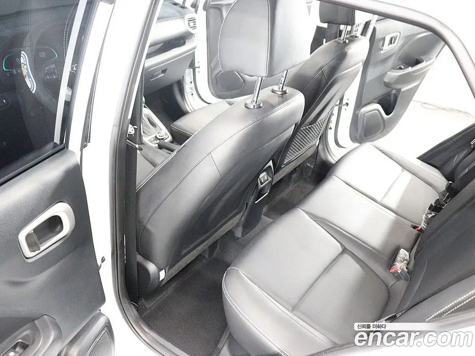 Hyundai Venue 2023 1.6 автомат (гидро), фото 19 Hyundai Venue 2023 1.6 автомат (гидро), фото 19