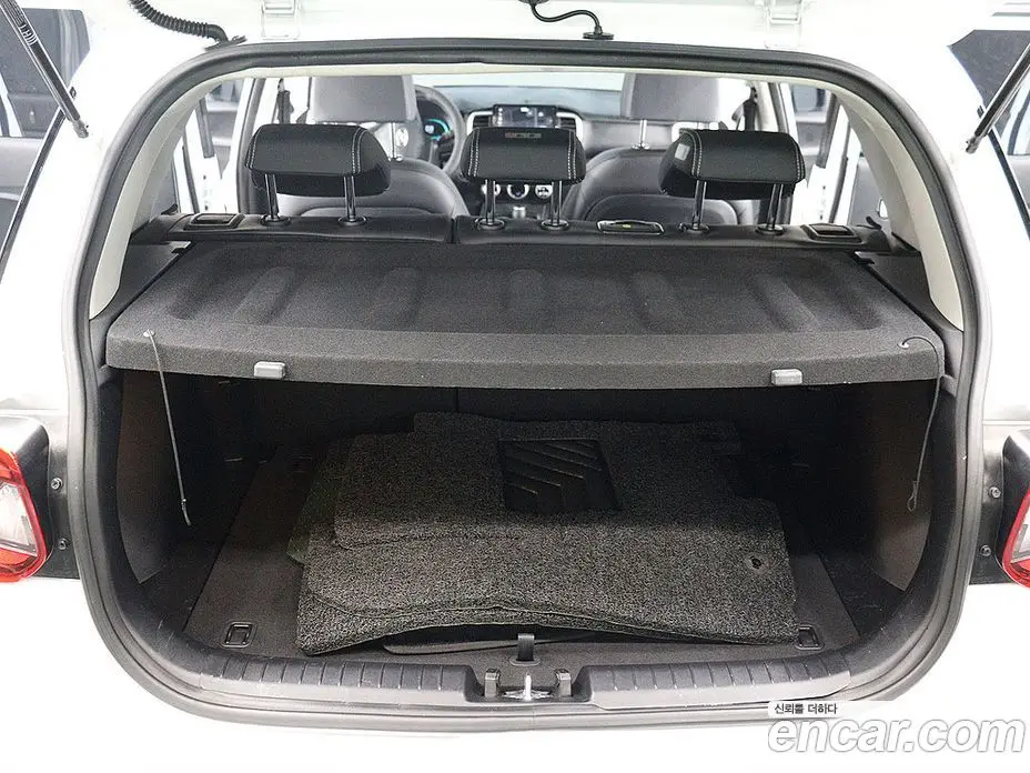 Hyundai Venue 2023 1.6 автомат (гидро), фото 20 Hyundai Venue 2023 1.6 автомат (гидро), фото 20