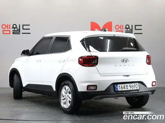 Hyundai Venue 2023 1.6 автомат (гидро), миниатюра 4 Hyundai Venue 2023 1.6 автомат (гидро), миниатюра 4