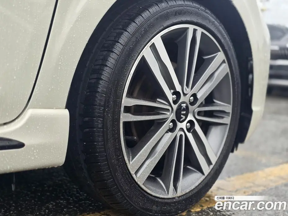 Kia Morning 2018 1.0 автомат (гидро), фото 19 Kia Morning 2018 1.0 автомат (гидро), фото 19