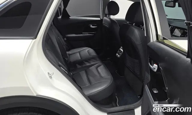 Kia Niro 2016 1.6 автомат (гидро), миниатюра 12