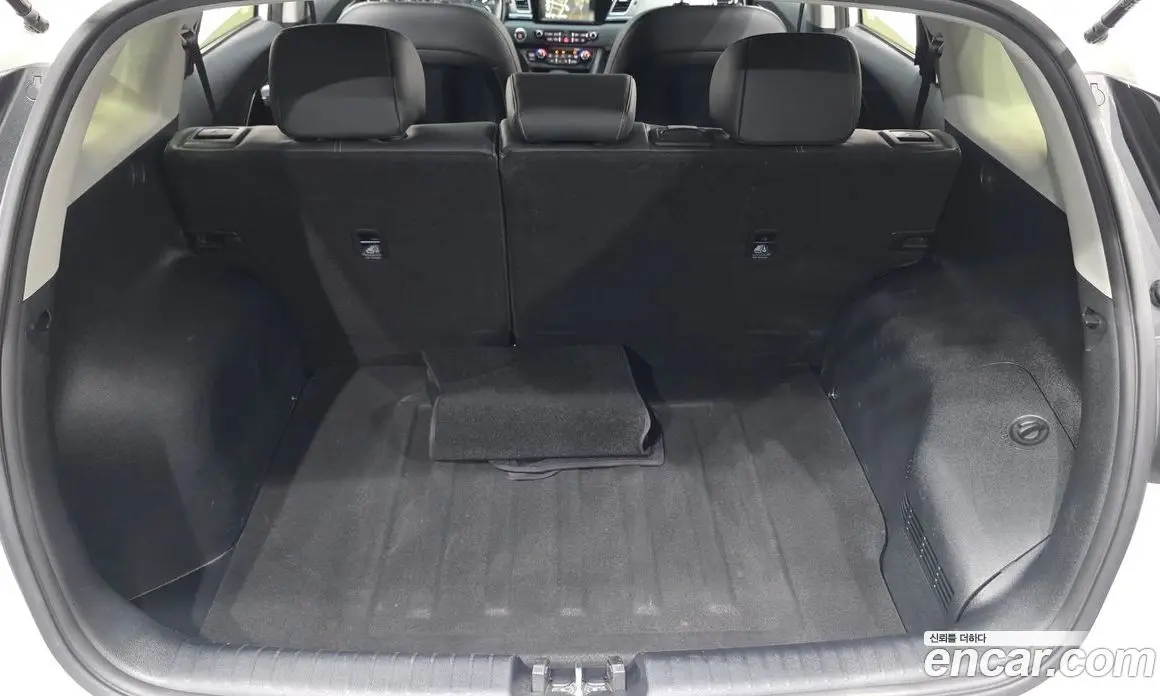 Kia Niro 2016 1.6 автомат (гидро), фото 20 Kia Niro 2016 1.6 автомат (гидро), фото 20