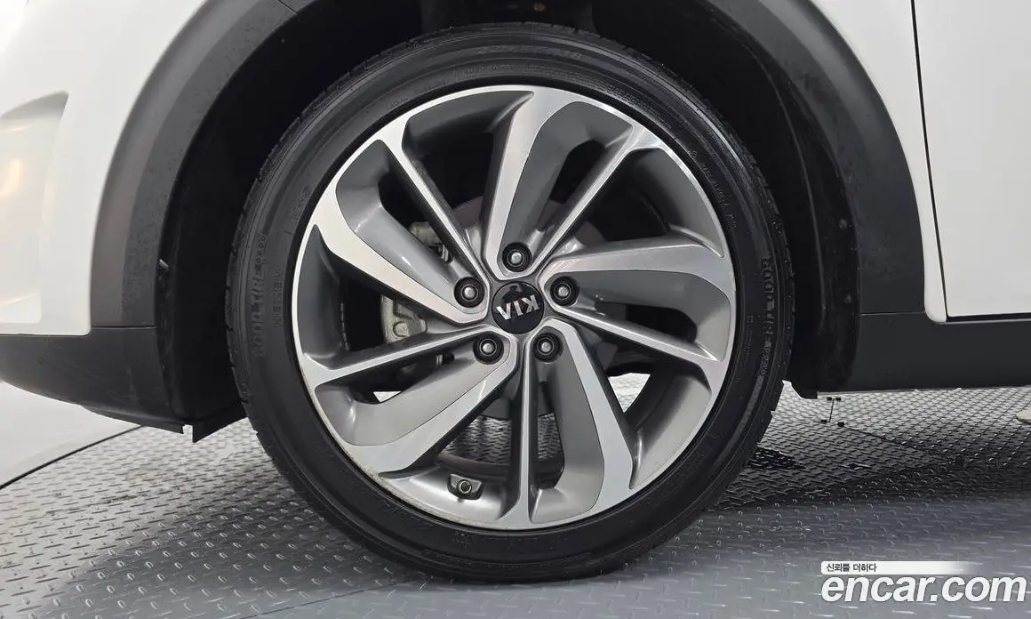 Kia Niro 2016 1.6 автомат (гидро), фото 5 Kia Niro 2016 1.6 автомат (гидро), фото 5
