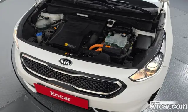 Kia Niro 2016 1.6 автомат (гидро), миниатюра 6 Kia Niro 2016 1.6 автомат (гидро), миниатюра 6