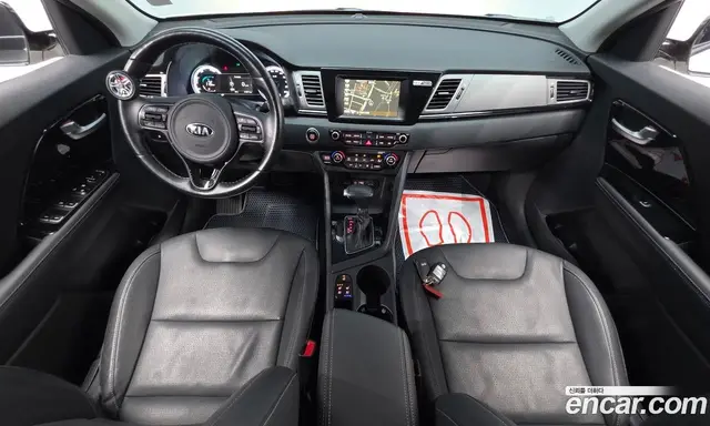 Kia Niro 2016 1.6 автомат (гидро), миниатюра 7 Kia Niro 2016 1.6 автомат (гидро), миниатюра 7