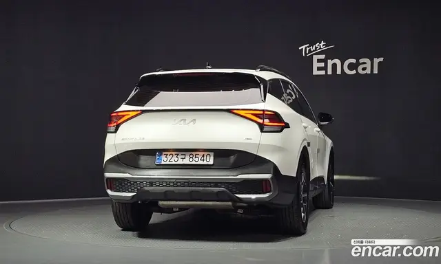 Kia Sportage 2023 1.6 автомат (гидро), миниатюра 4