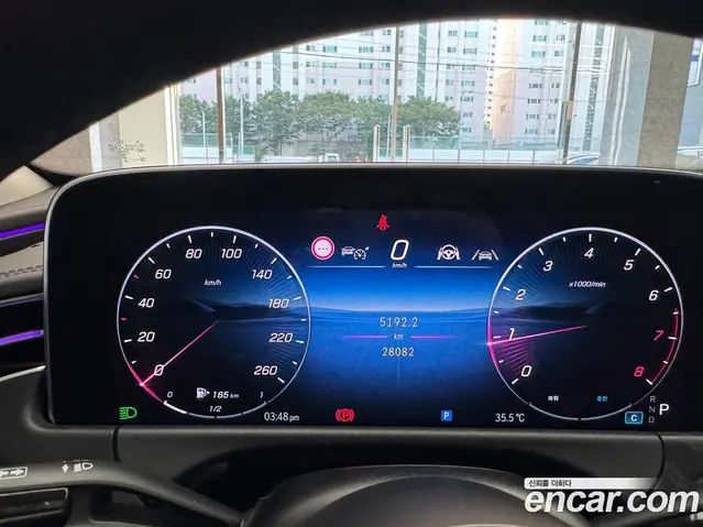 Mercedes-Benz E-Class 2024 2.0 автомат (гидро), миниатюра 8