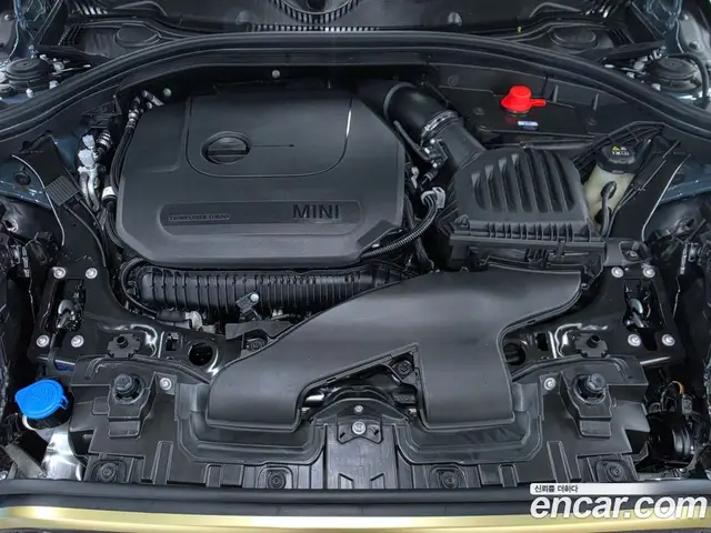 Mini Clubman 2024 2.0 автомат (гидро), миниатюра 6 Mini Clubman 2024 2.0 автомат (гидро), миниатюра 6
