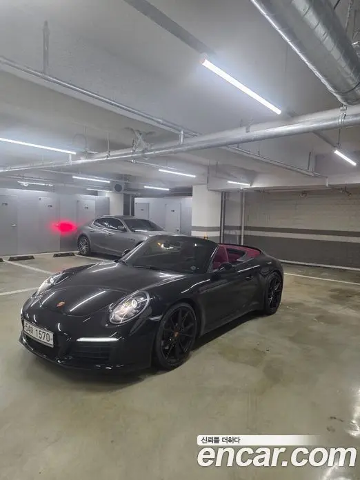 Porsche 911 2017 3.0 автомат (гидро), фото 15 Porsche 911 2017 3.0 автомат (гидро), фото 15