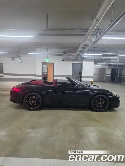 Porsche 911 2017 3.0 автомат (гидро), фото 20 Porsche 911 2017 3.0 автомат (гидро), фото 20