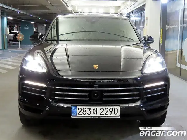 Porsche Cayenne 2022 3.0 автомат (гидро), миниатюра 2 Porsche Cayenne 2022 3.0 автомат (гидро), миниатюра 2