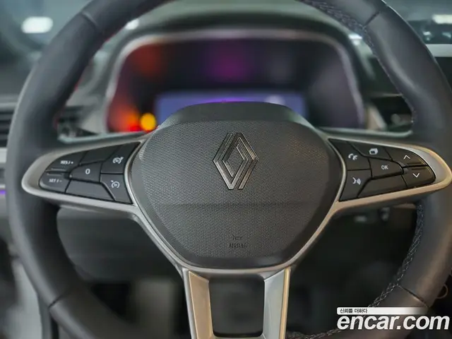 Renault (Samsung) Arkana 2025 1.6 автомат (гидро), миниатюра 6 Renault (Samsung) Arkana 2025 1.6 автомат (гидро), миниатюра 6