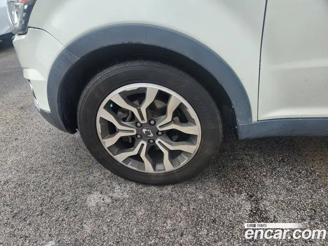 SsangYong Korando 2015 2.2 автомат (гидро), миниатюра 4