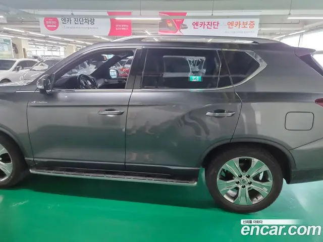 SsangYong Rexton 2022 2.2 автомат (гидро), миниатюра 4 SsangYong Rexton 2022 2.2 автомат (гидро), миниатюра 4