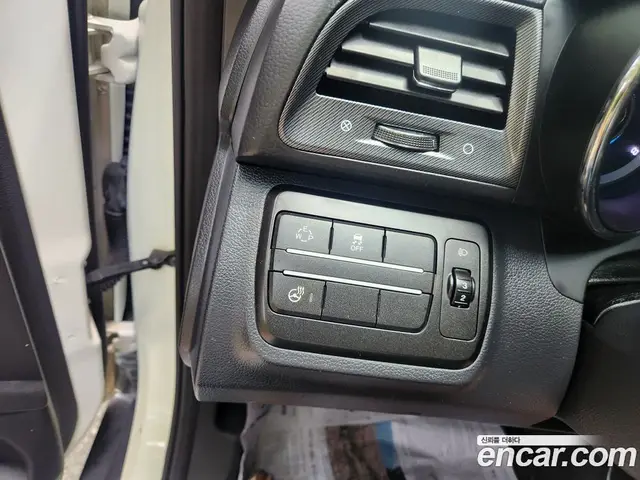 SsangYong TIBOLI 2017 1.6 автомат (гидро), миниатюра 6