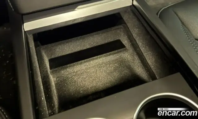 Tesla Model 3 2025 автомат (гидро), миниатюра 4 Tesla Model 3 2025 автомат (гидро), миниатюра 4