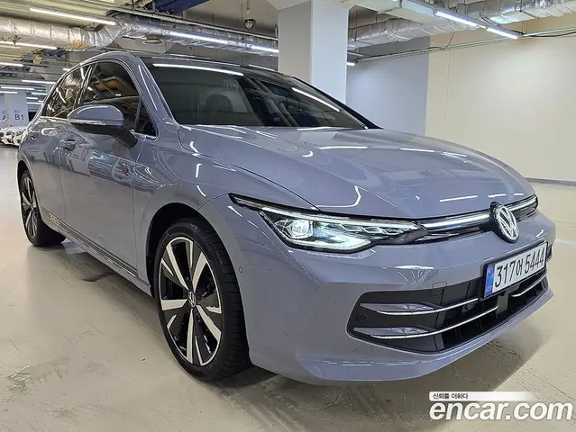 Volkswagen Golf 2026 2.0 автомат (гидро), миниатюра 2 Volkswagen Golf 2026 2.0 автомат (гидро), миниатюра 2
