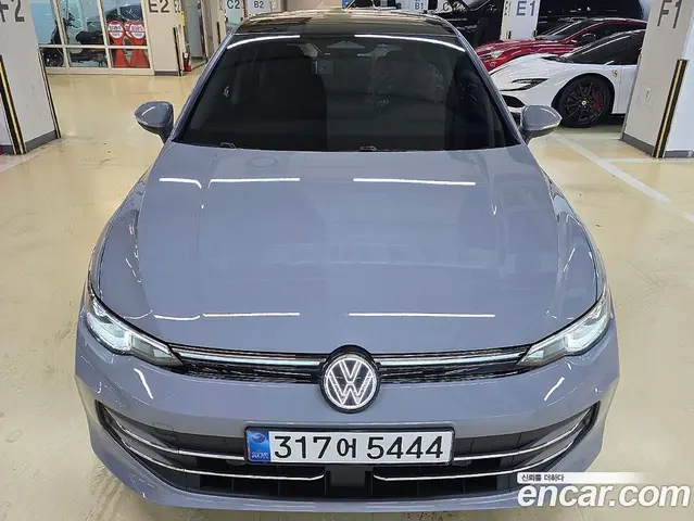 Volkswagen Golf 2026 2.0 автомат (гидро), миниатюра 3 Volkswagen Golf 2026 2.0 автомат (гидро), миниатюра 3
