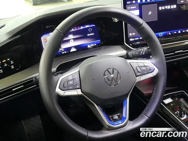 Volkswagen Golf 2026 2.0 автомат (гидро), миниатюра 10 Volkswagen Golf 2026 2.0 автомат (гидро), миниатюра 10