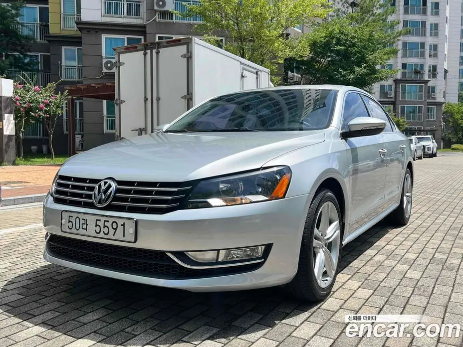 Volkswagen Passat 2014 2.0 автомат (гидро), фото 1 Volkswagen Passat 2014 2.0 автомат (гидро), фото 1