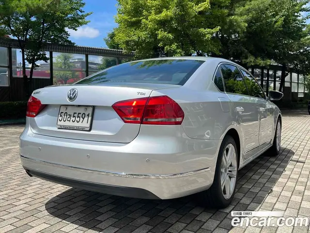 Volkswagen Passat 2014 2.0 автомат (гидро), миниатюра 4 Volkswagen Passat 2014 2.0 автомат (гидро), миниатюра 4