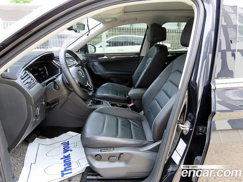 Volkswagen Tiguan 2020 2.0 автомат (гидро), фото 5 Volkswagen Tiguan 2020 2.0 автомат (гидро), фото 5