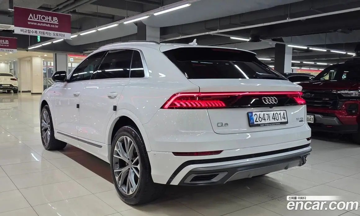 Audi Q8 2020 3.0 автомат (гидро), фото 8 Audi Q8 2020 3.0 автомат (гидро), фото 8