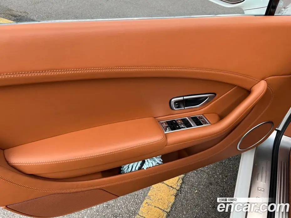 Bentley Continental 2014 4.0 автомат (гидро), фото 16 Bentley Continental 2014 4.0 автомат (гидро), фото 16