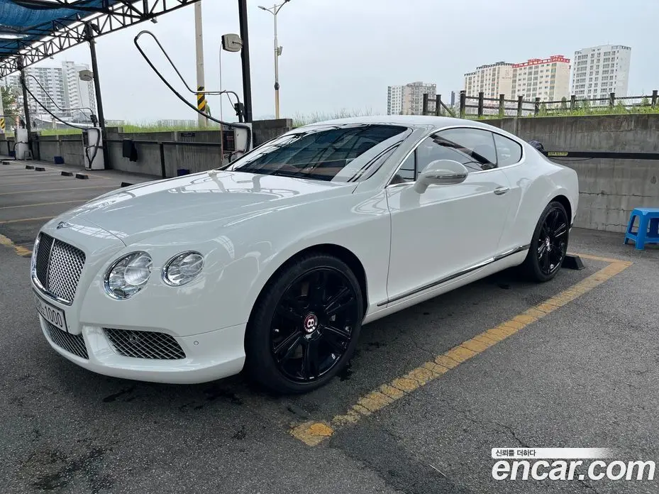 Bentley Continental 2014 4.0 автомат (гидро), фото 18 Bentley Continental 2014 4.0 автомат (гидро), фото 18