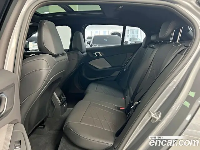 BMW 1 серия 2025 2.0 автомат (гидро), миниатюра 11 BMW 1 серия 2025 2.0 автомат (гидро), миниатюра 11