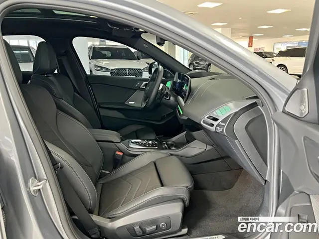 BMW 1 серия 2025 2.0 автомат (гидро), миниатюра 12