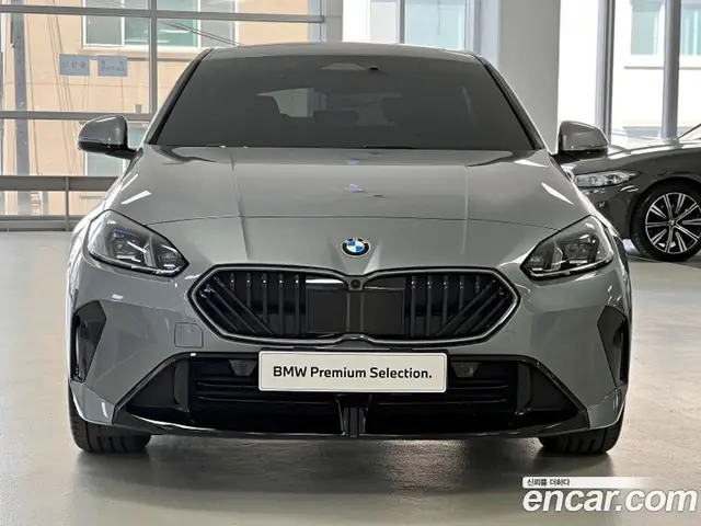 BMW 1 серия 2025 2.0 автомат (гидро), миниатюра 3 BMW 1 серия 2025 2.0 автомат (гидро), миниатюра 3