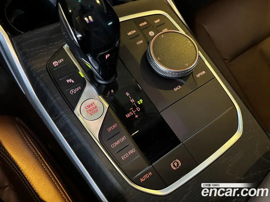 BMW 3 серия 2019 2.0 автомат (гидро), фото 14 BMW 3 серия 2019 2.0 автомат (гидро), фото 14