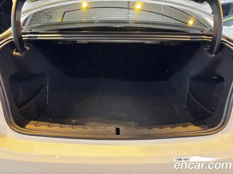BMW 3 серия 2019 2.0 автомат (гидро), фото 16 BMW 3 серия 2019 2.0 автомат (гидро), фото 16