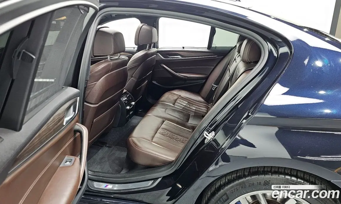 BMW 5 серия 2018 2.0 автомат (гидро), фото 12