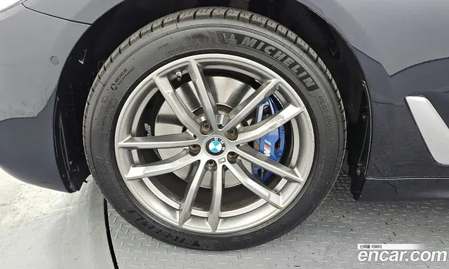 BMW 5 серия 2018 2.0 автомат (гидро), миниатюра 5