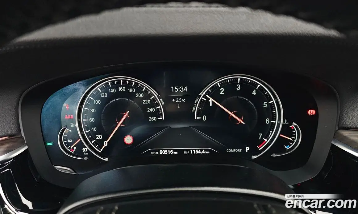 BMW 5 серия 2018 2.0 автомат (гидро), фото 8