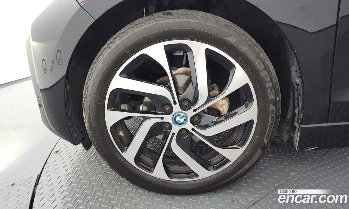 BMW i3 2019 0.1 автомат (гидро), фото 5 BMW i3 2019 0.1 автомат (гидро), фото 5